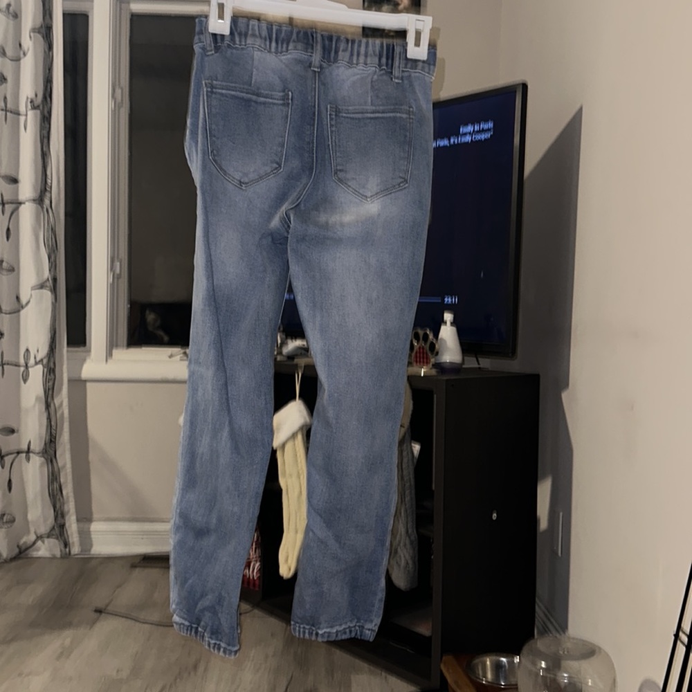 Jeans - Picture 2 of 2